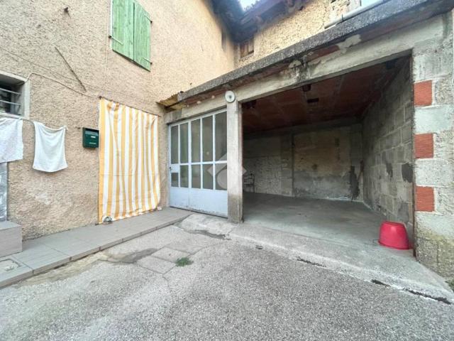 Rustico in vendita a Codroipo, Friuli-Venezia Giulia