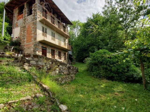 Rustico in vendita a Piemonte, Biella