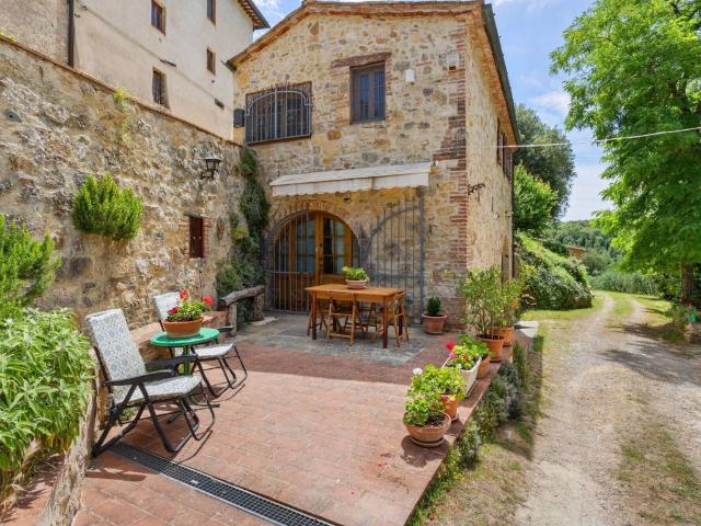 Rustico in vendita a Colle Di Val D'elsa, Toscana