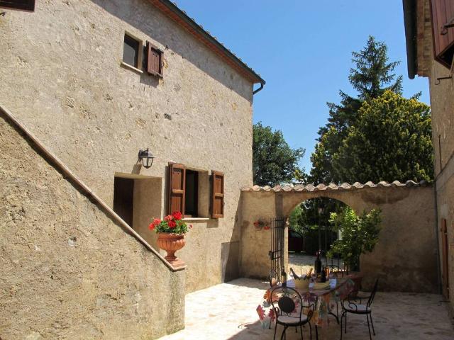 Rustico in vendita a Colle Di Val D'elsa, Toscana