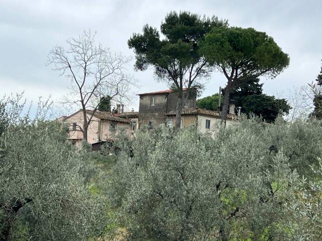 Rustico in vendita a Crocino, Collesalvetti