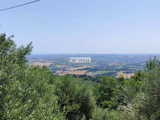 Rustico in vendita a Colli al Metauro, Marche