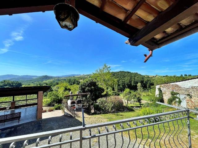 Rustico in vendita a Colli Verdi, Pometo