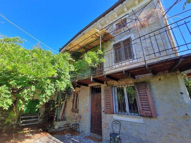 Rustico in vendita a Bivio Treventi, Pometo