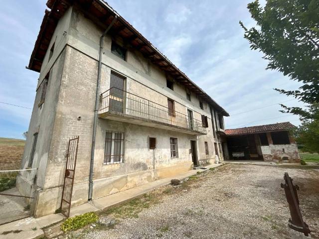 Rustico in vendita a Colloredo Di Montalbano, Friuli-Venezia Giulia