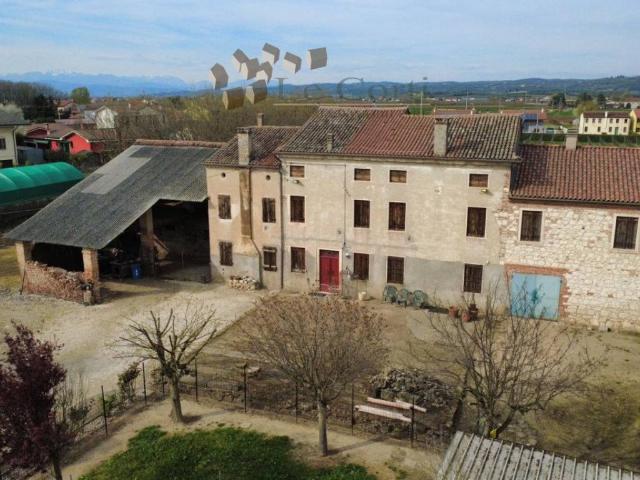 Rustico in vendita a Cologna Veneta, Veneto