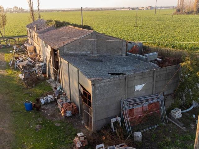 Rustico in vendita a Comacchio, Reggio Emilia