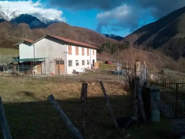 Rustico in vendita a Unione di comuni Montana Lunigiana, Comano