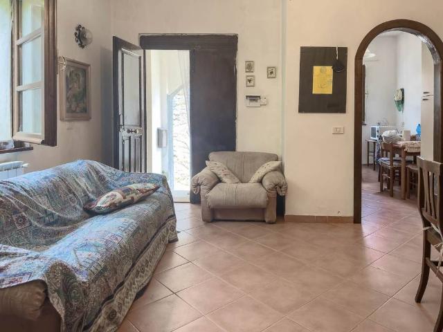 Rustico in vendita a Unione di comuni Montana Lunigiana, Comano