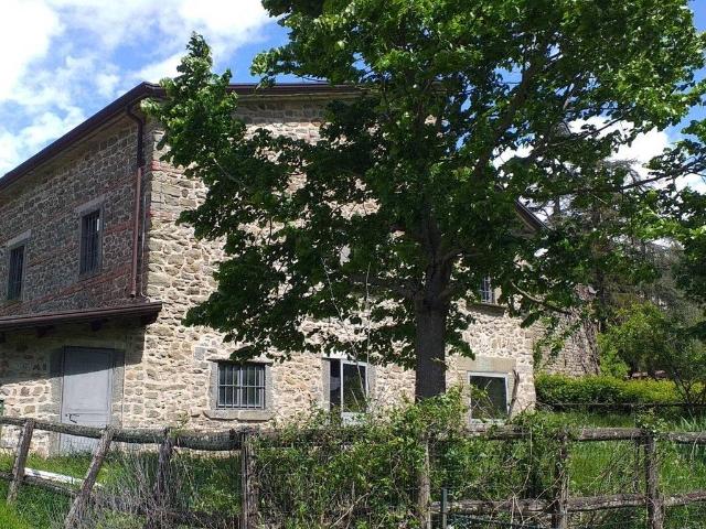 Rustico in vendita a Unione di comuni Montana Lunigiana, Comano