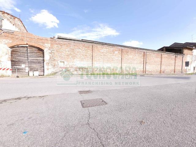 Rustico in vendita a Cizzago, Comezzano-Cizzago
