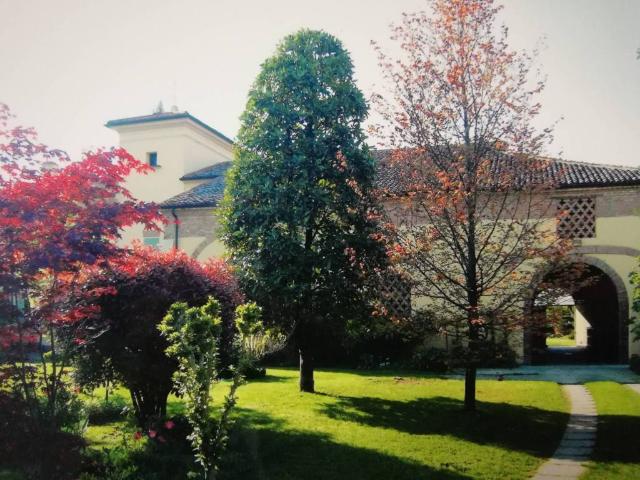 Rustico in vendita a Commessaggio, Lombardia