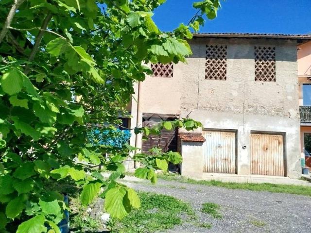 Rustico in vendita a Como, Lombardia