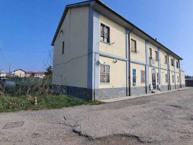 Rustico in vendita a Cascina Malcantone, Concorezzo