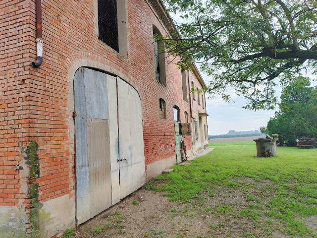 Rustico in vendita a Unione dei comuni della Bassa Romagna, Conselice