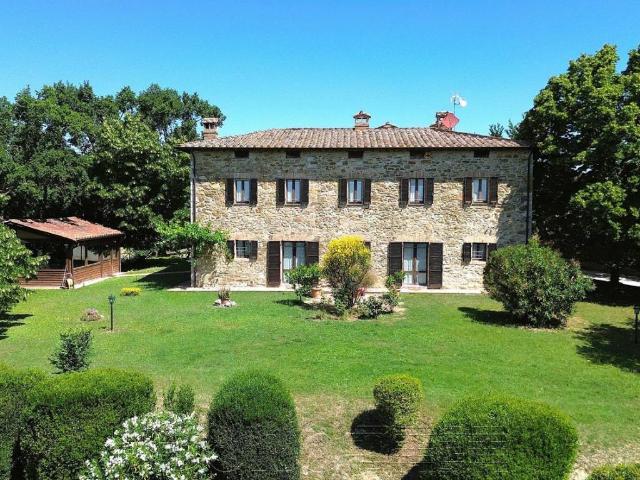 Rustico in vendita a Chiugiana, Corciano