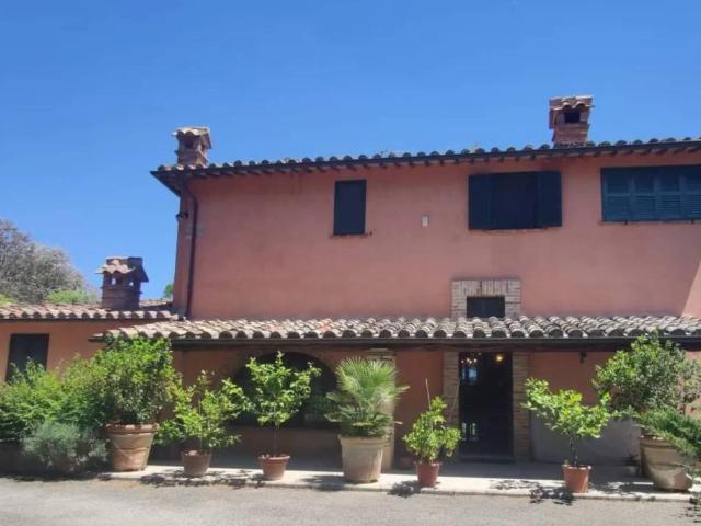 Rustico in vendita a Cenerente, Umbria