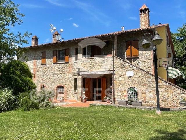 Rustico in vendita a Corciano, Umbria