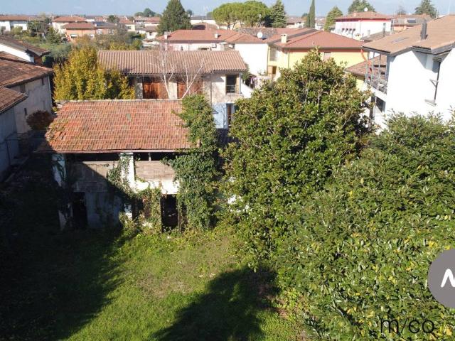 Rustico in vendita a Romans, Cordenons
