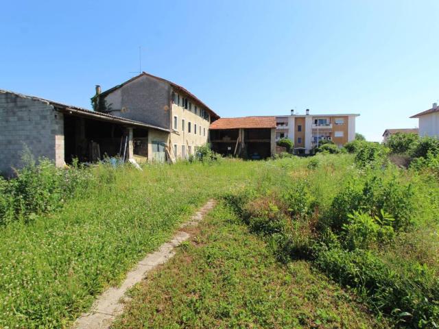 Rustico in vendita a Romans, Cordenons