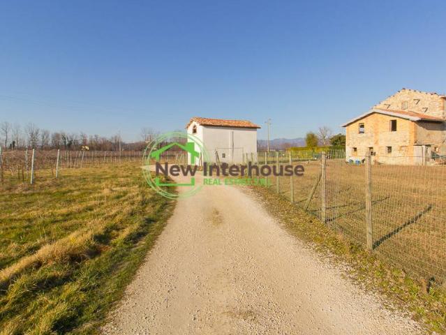 Rustico in vendita a Godega Sant'urbano, Veneto