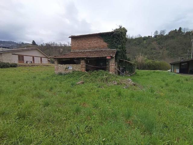 Rustico in vendita a Unione dei comuni Media Valle del Serchio, Coreglia Antelminelli