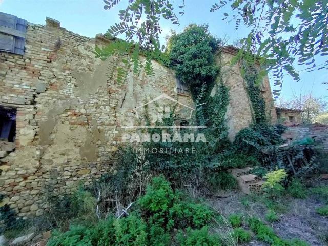 Rustico in vendita a Coriano, Reggio Emilia