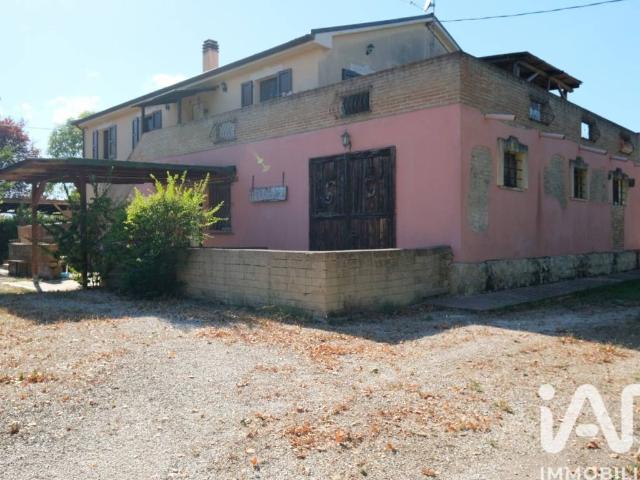 Rustico in vendita a Marche, Ancona
