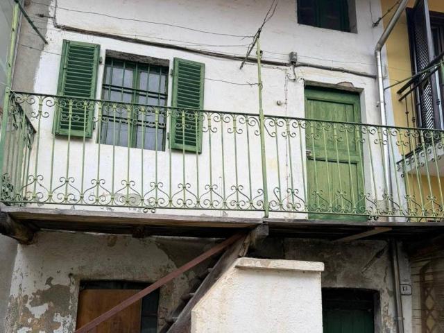 Rustico in vendita a Unione Montana di Comuni delle Valli di Lanzo, Ceronda e Casternone, Piemonte