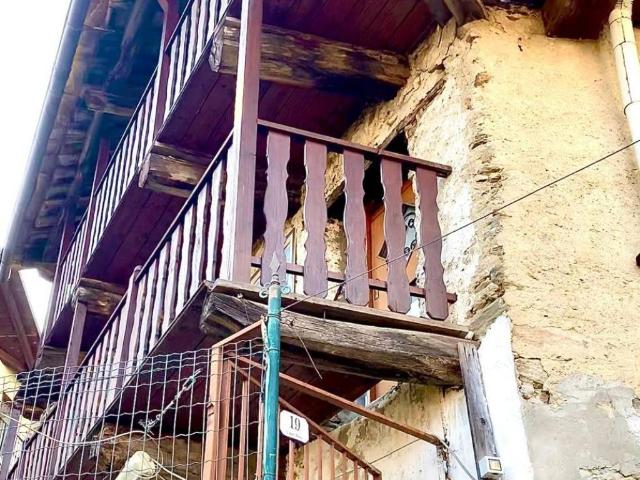 Rustico in vendita a Unione Montana di Comuni delle Valli di Lanzo, Ceronda e Casternone, Piemonte