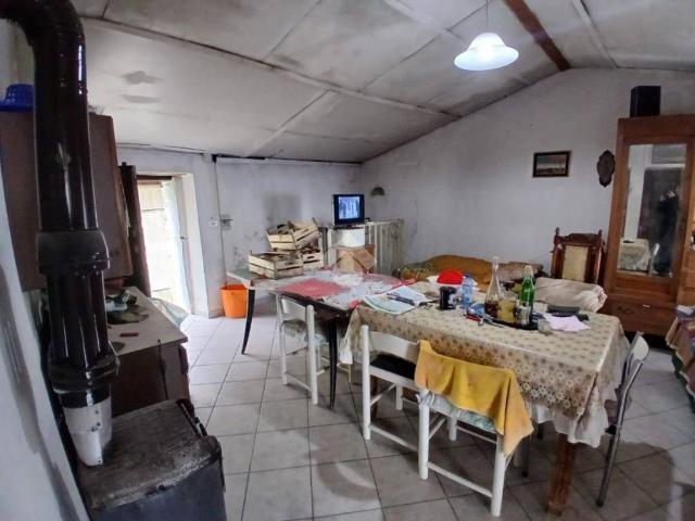 Rustico in vendita a Unione Montana di Comuni delle Valli di Lanzo, Ceronda e Casternone, Piemonte