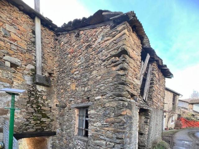 Rustico in vendita a Unione Montana di Comuni delle Valli di Lanzo, Ceronda e Casternone, Piemonte