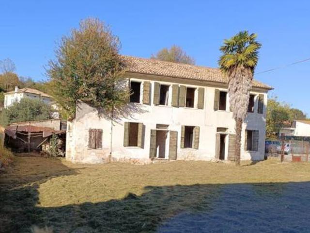 Rustico in vendita a Fonte, Cornuda