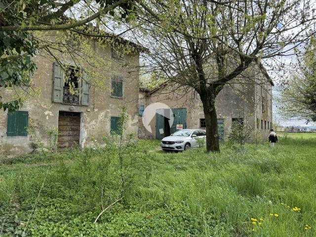 Rustico in vendita a Pianura Reggiana, Re