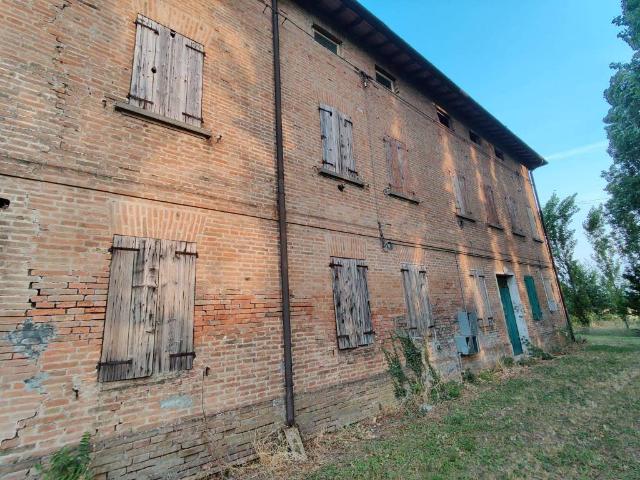 Rustico in vendita a Pianura Reggiana, Re