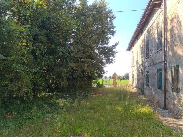 Rustico in vendita a Pianura Reggiana, Re