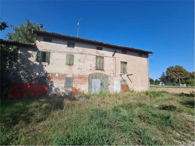 Rustico in vendita a Pianura Reggiana, Re