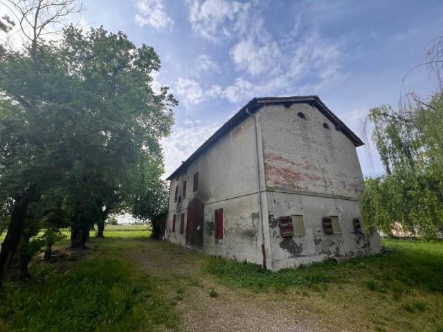 Rustico in vendita a Pianura Reggiana, Re