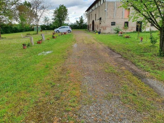 Rustico in vendita a Pianura Reggiana, Re