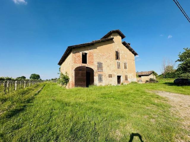 Rustico in vendita a Mandriolo Inferiore, Correggio