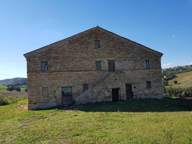 Rustico in vendita a Marche, Macerata