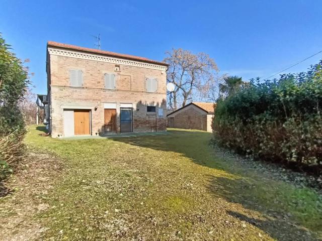 Rustico in vendita a Marche, Macerata