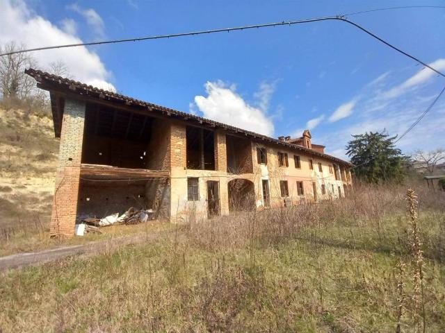 Rustico in vendita a Piemonte, Asti