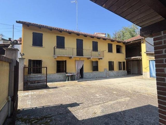 Rustico in vendita a Piemonte, Asti