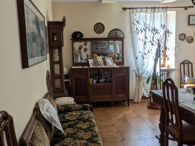 Rustico in vendita a Piemonte, Asti