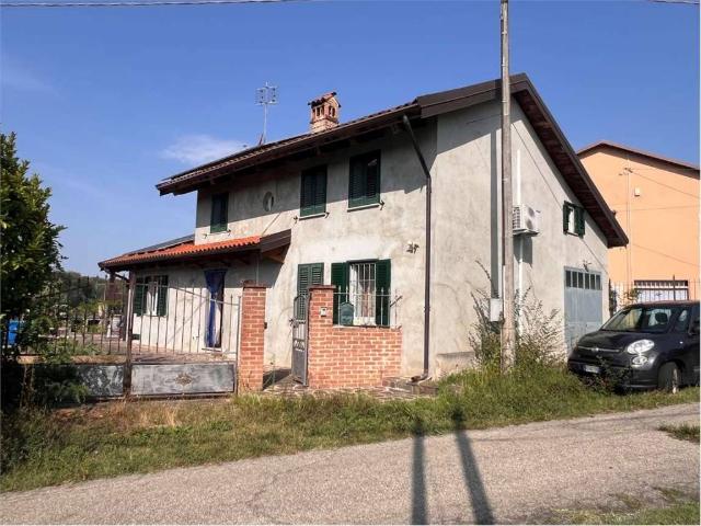Rustico in vendita a Piemonte, Asti