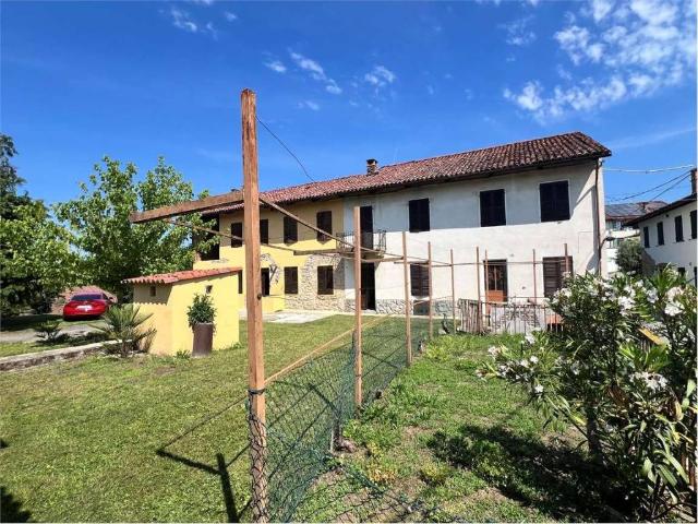 Rustico in vendita a Piemonte, Asti