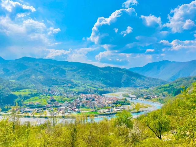 Rustico in vendita a Corte Brugnatella