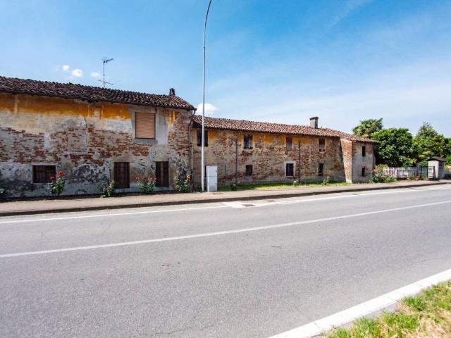 Rustico in vendita a Corte De' Frati, Lombardia