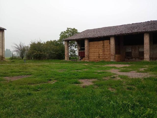 Rustico in vendita a Cortemaggiore, Reggio Emilia